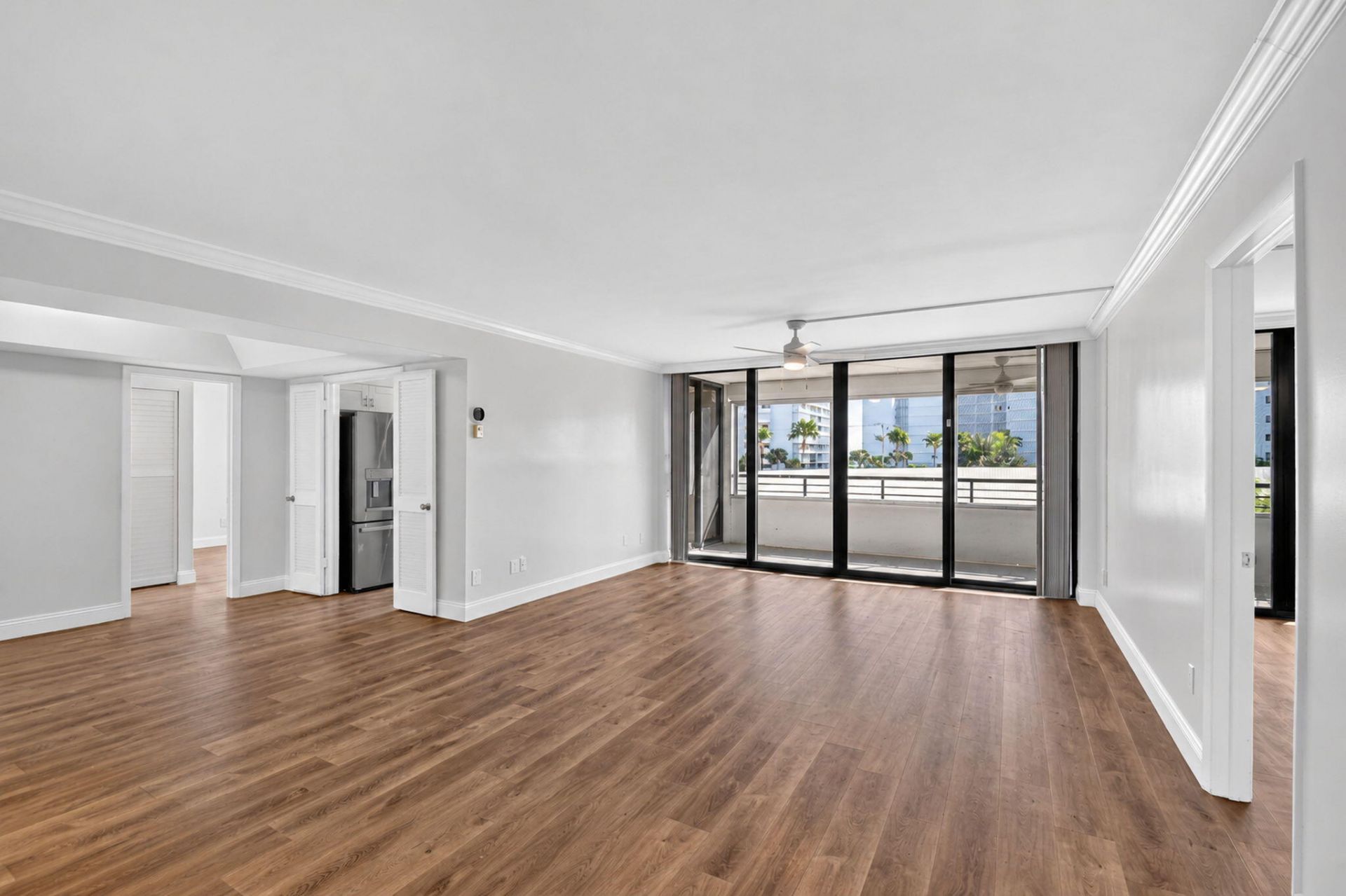 3589 S Ocean Boulevard, Unit 303, South Palm Beach, FL 33480 Photo