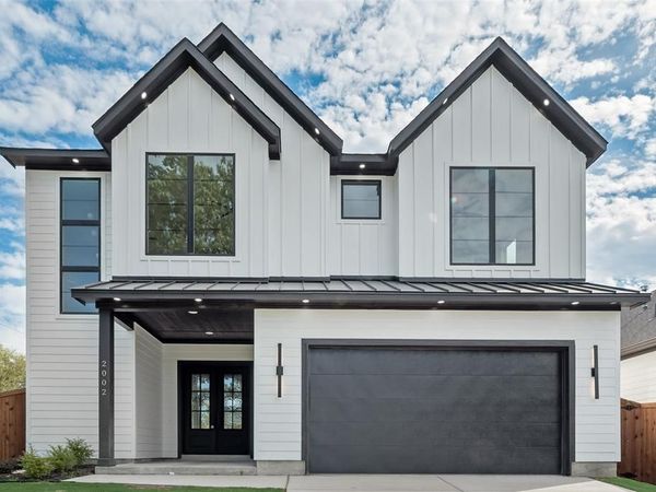 2002 Alaska Avenue , Dallas, TX 75216