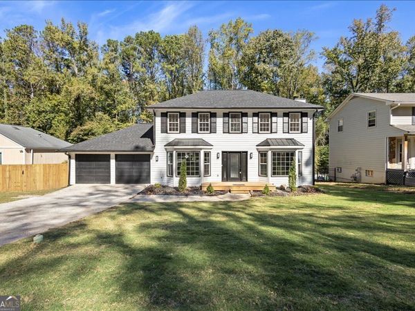 301 Larkspur, Peachtree City, GA 30269