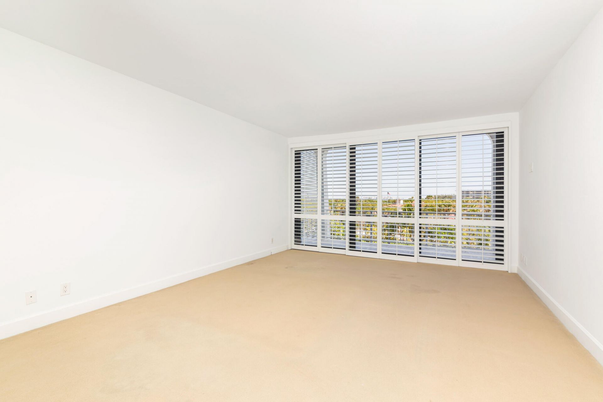 2275 S Ocean Boulevard, Unit 307A, Palm Beach, FL 33480 Photo
