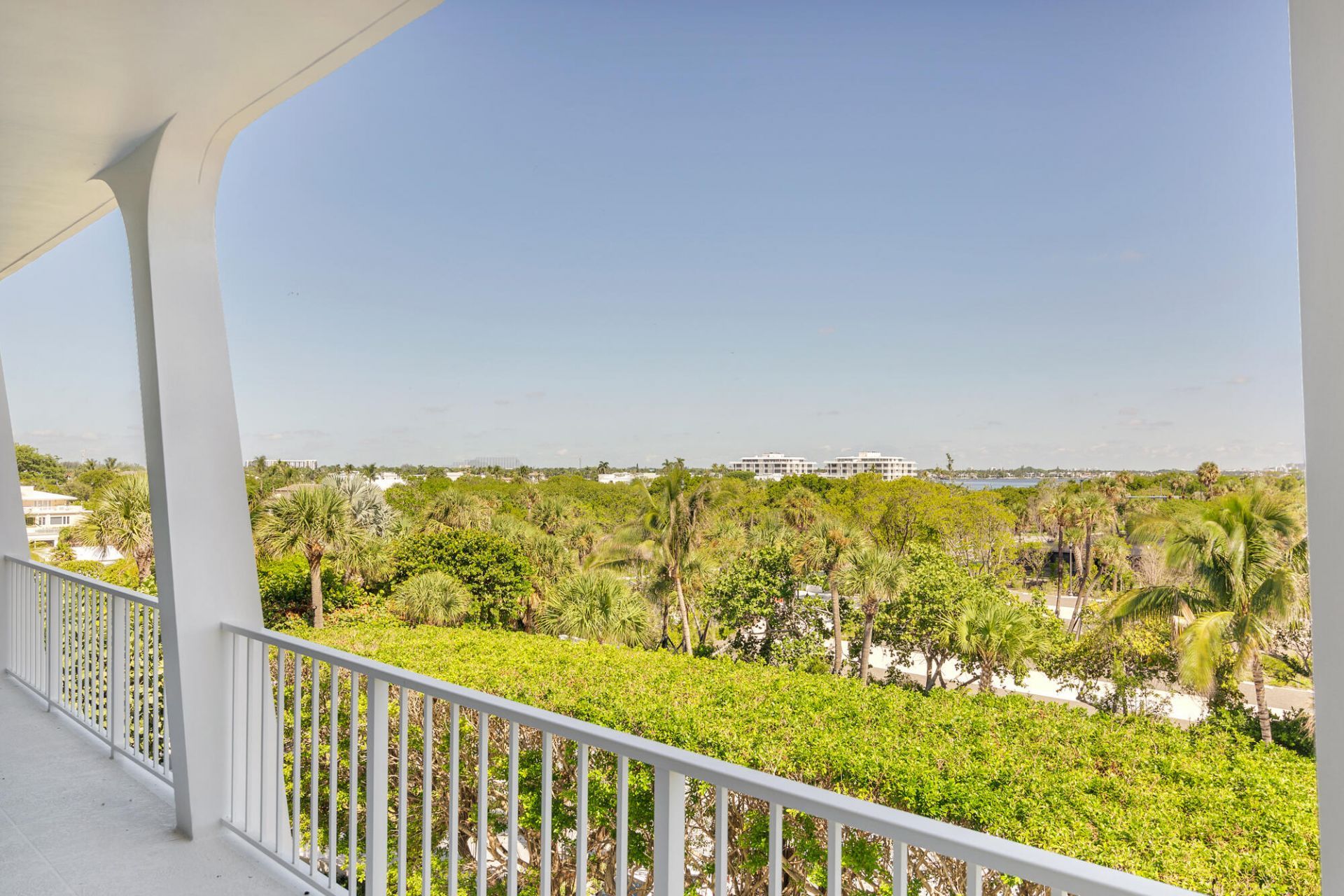2275 S Ocean Boulevard, Unit 307A, Palm Beach, FL 33480 Photo
