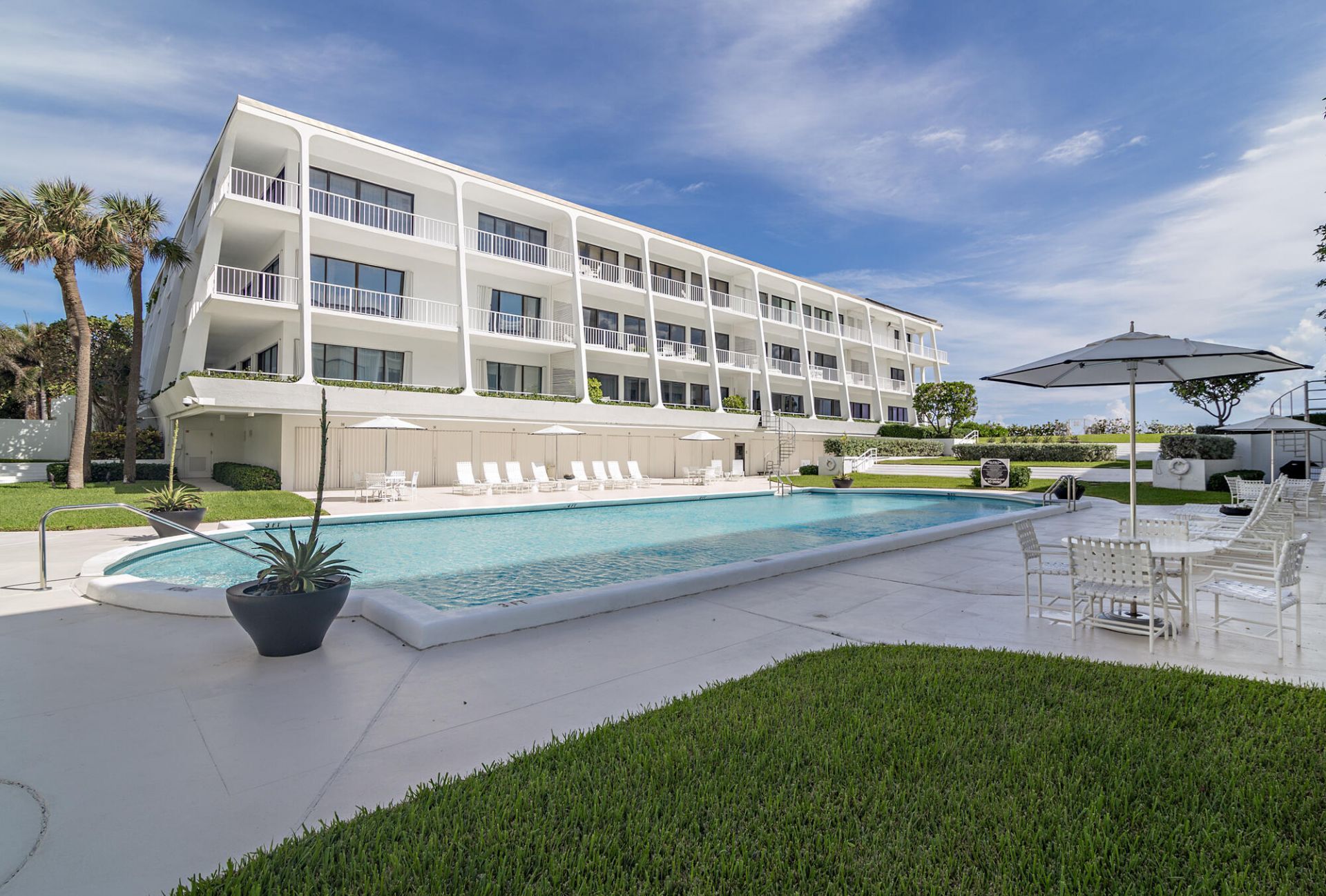 2275 S Ocean Boulevard, Unit 307A, Palm Beach, FL 33480 Photo