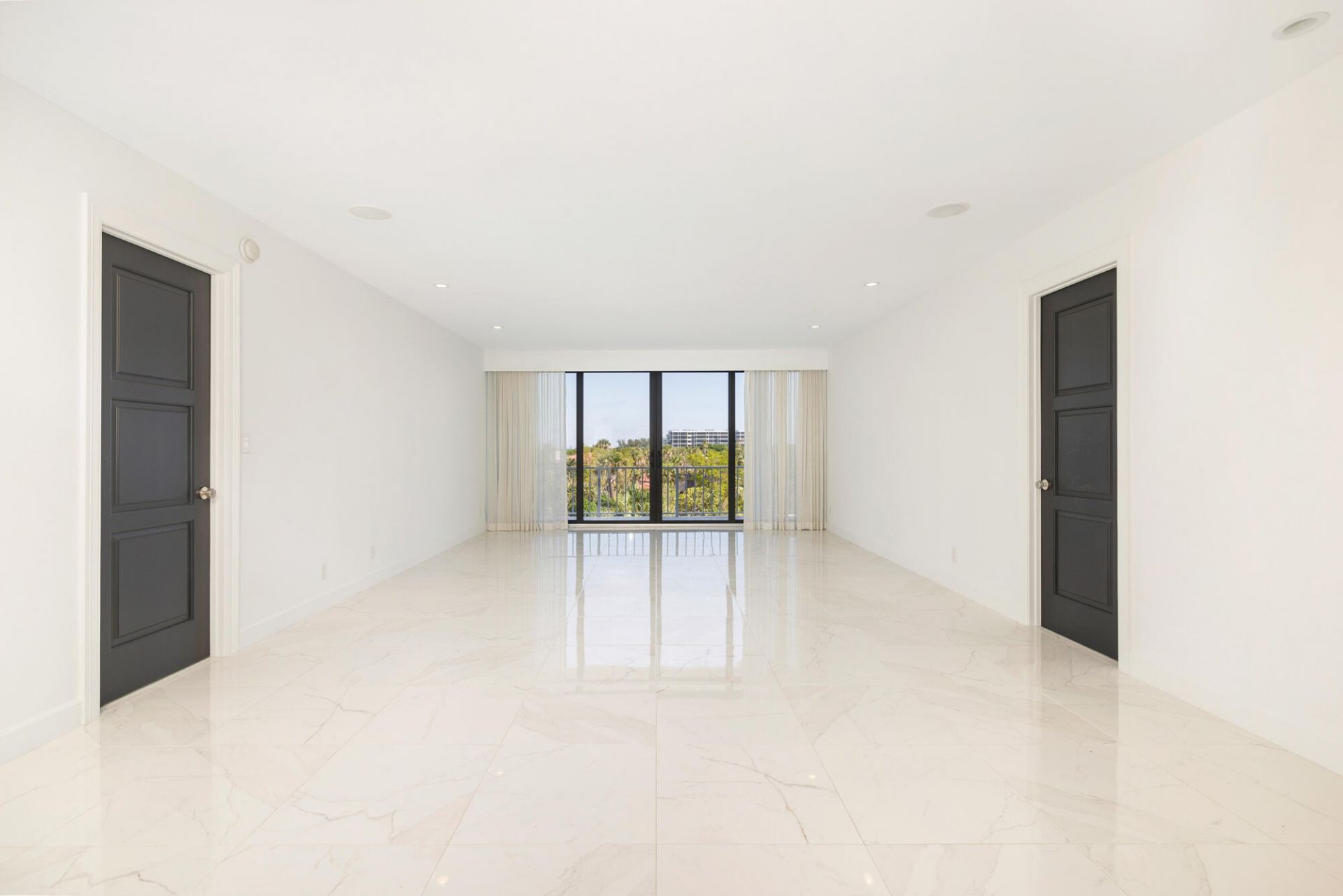 2275 S Ocean Boulevard, Unit 307A, Palm Beach, FL 33480 Photo