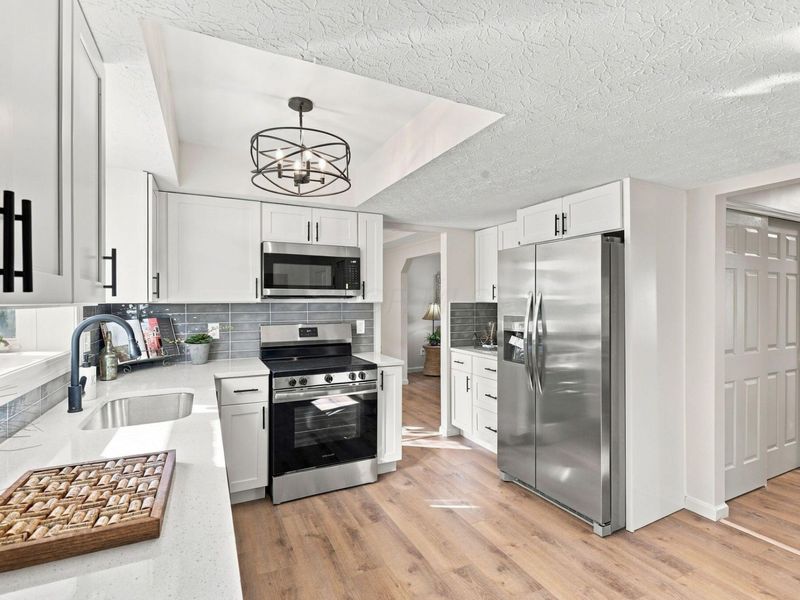10043 Fairfax Drive NW, Pickerington, OH 43147 Photo 11