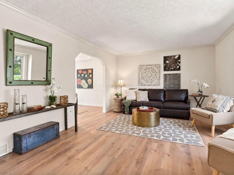 10043 Fairfax Drive NW, Pickerington, OH 43147 Photo 4