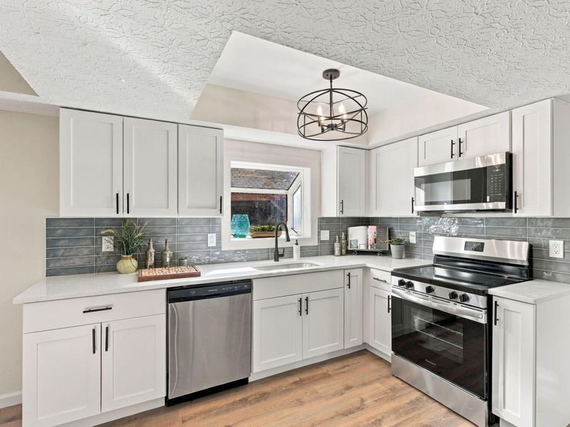 10043 Fairfax Drive NW, Pickerington, OH 43147 Photo 9