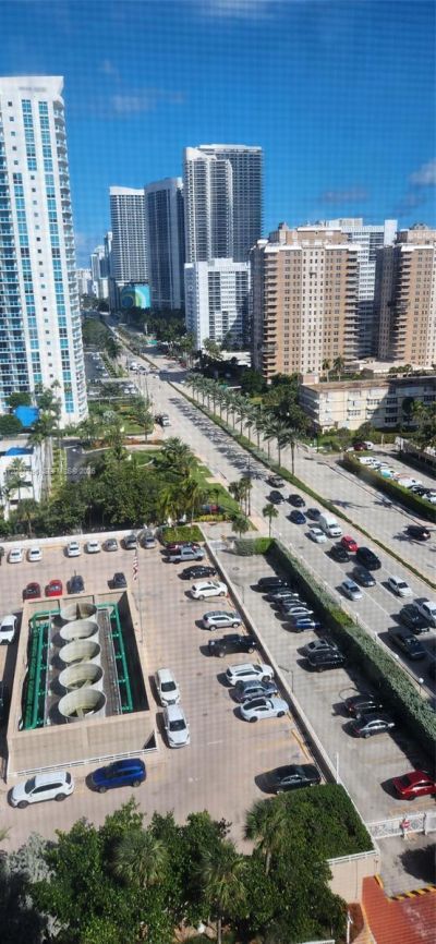 1985 S Ocean Dr, Unit 15M, Hallandale Beach, FL 33009 Photo