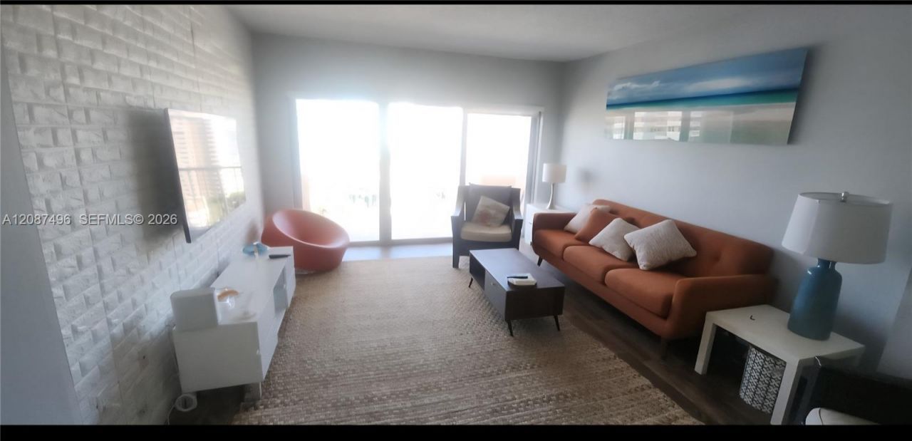 1985 S Ocean Dr, Unit 15M, Hallandale Beach, FL 33009 Photo