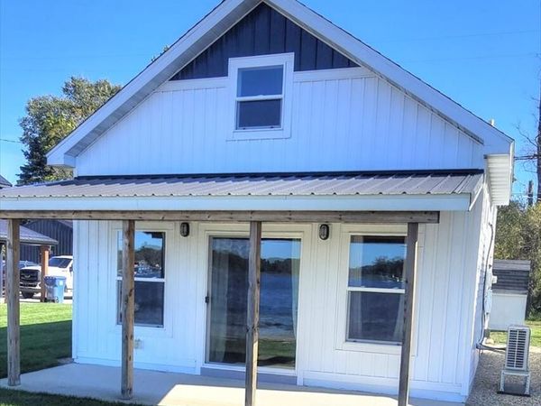 309 Michigan Avenue, Vestaburg, MI 48891