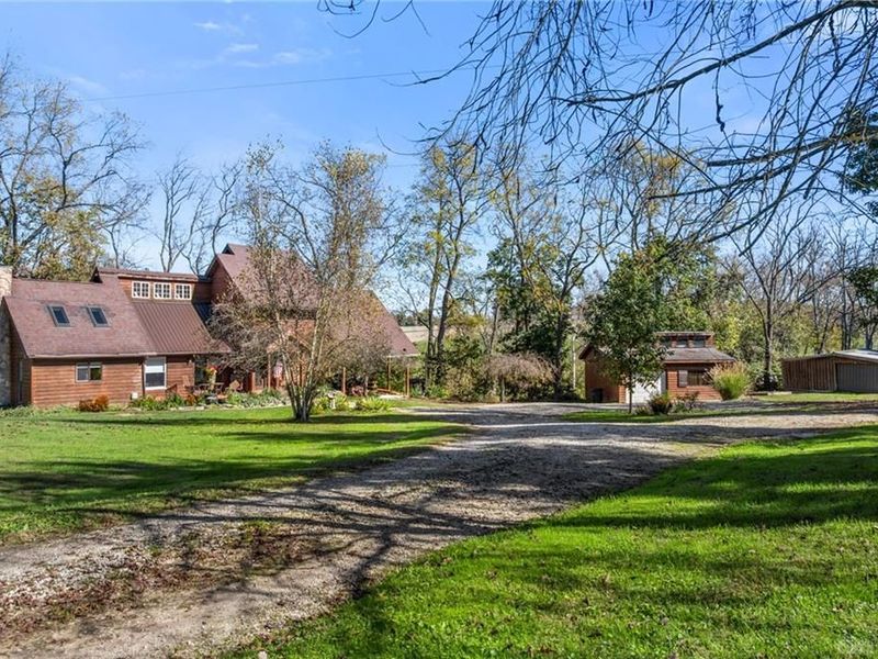 870 Linkhart Road, Wilmington, OH 45177 Photo 2