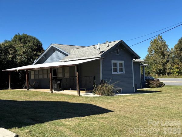 5122 Wilkinson Boulevard , Gastonia, NC 28056