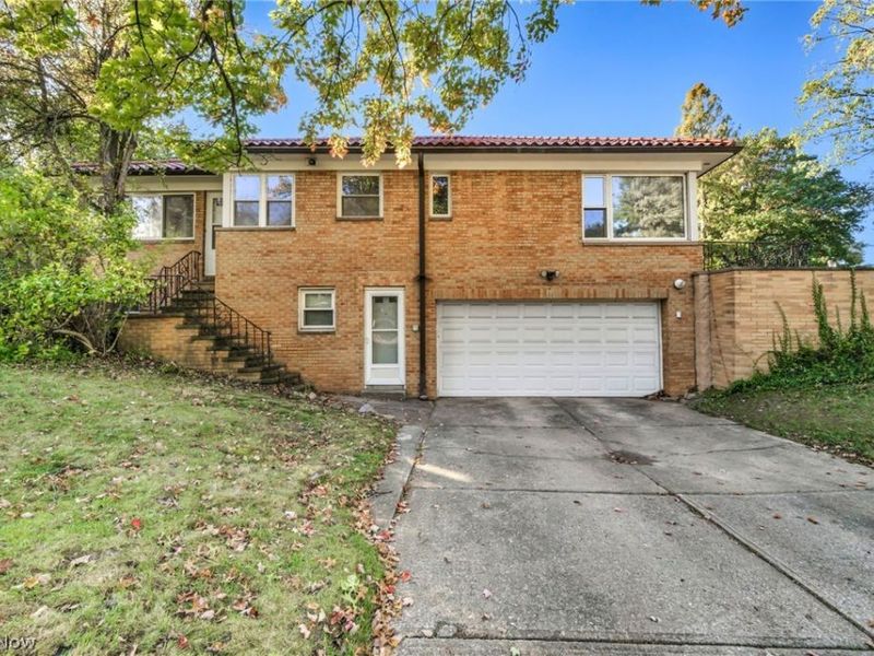 9903 Edgewater Drive, Cleveland, OH 44102 Photo 3
