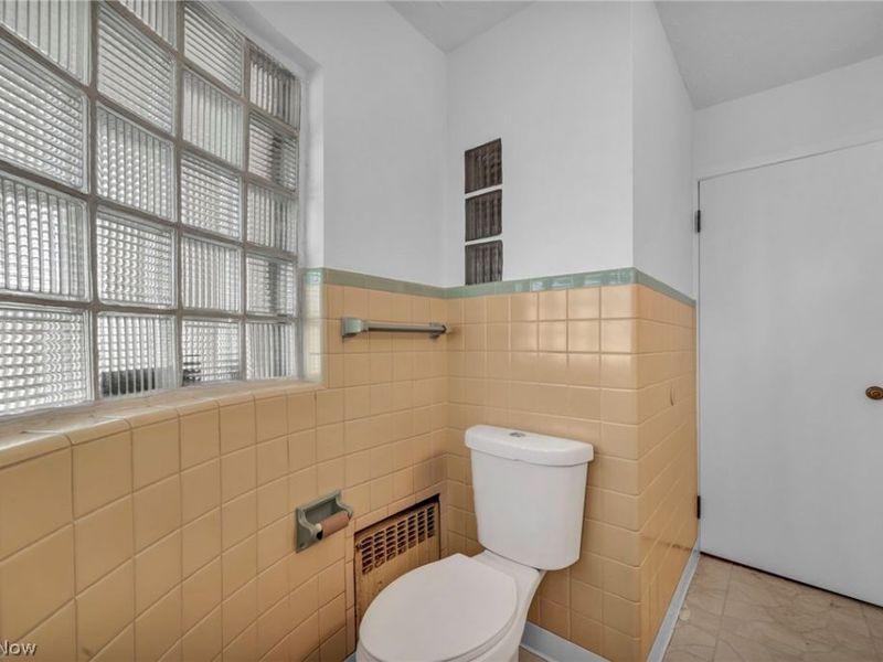 9903 Edgewater Drive, Cleveland, OH 44102 Photo 36