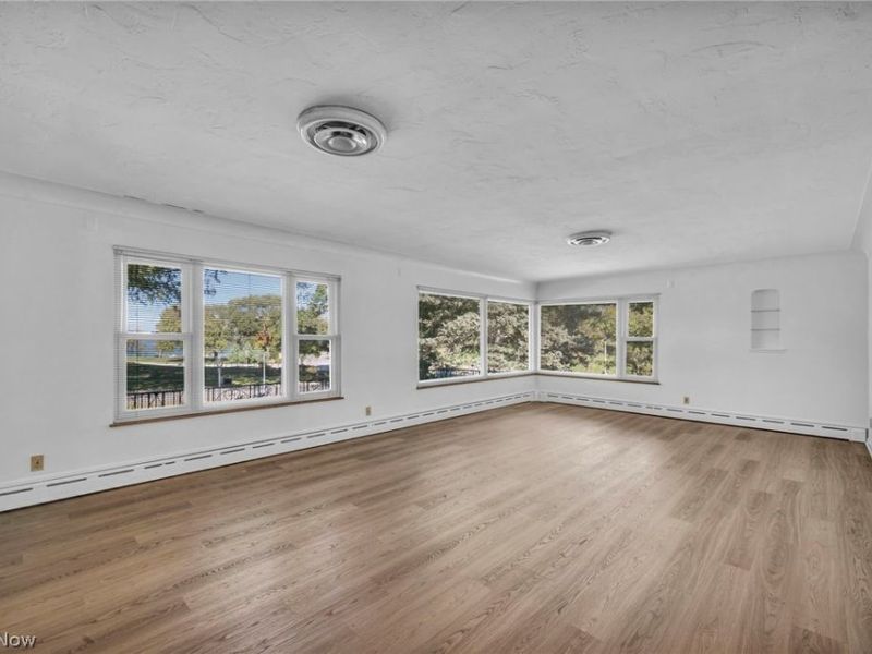 9903 Edgewater Drive, Cleveland, OH 44102 Photo 7
