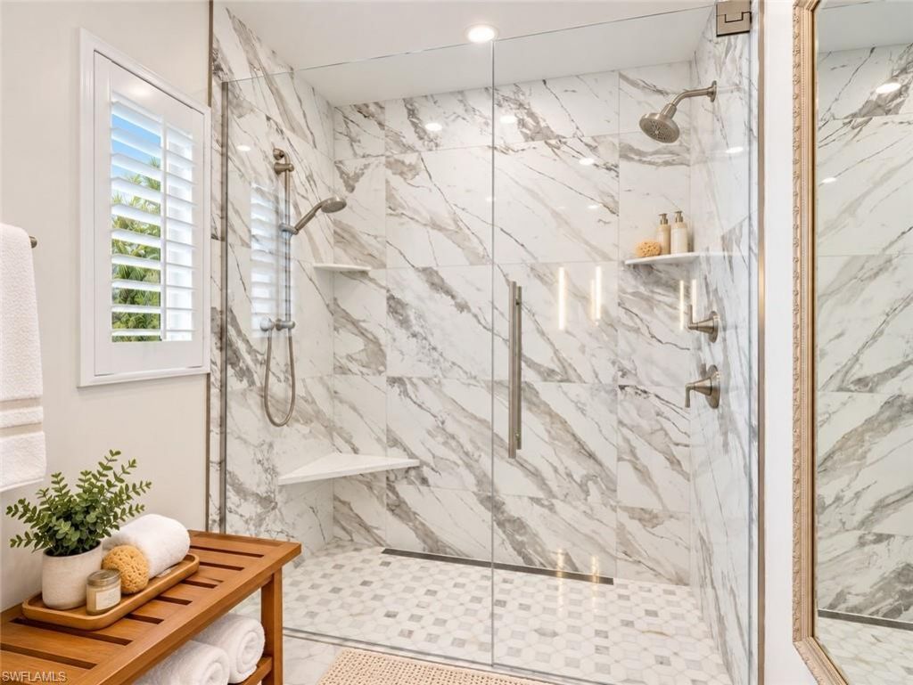 2346 River Reach Dr , Naples, FL 34104 Photo