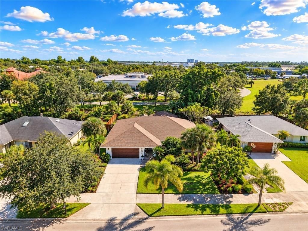2346 River Reach Dr , Naples, FL 34104 Photo
