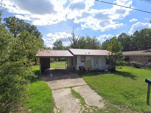 4416 W Burnett Street , Pine Bluff, AR 71603