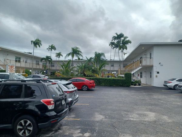 2240 JOHNSON Street, Unit 112, Hollywood, FL 33020