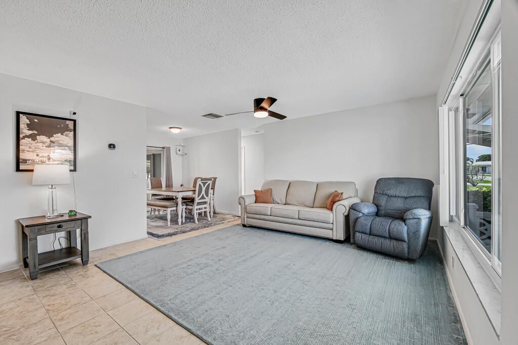 126 NW 14th Street, Boynton Beach, FL 33426 Photo