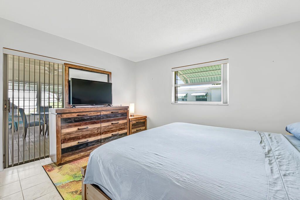126 NW 14th Street, Boynton Beach, FL 33426 Photo