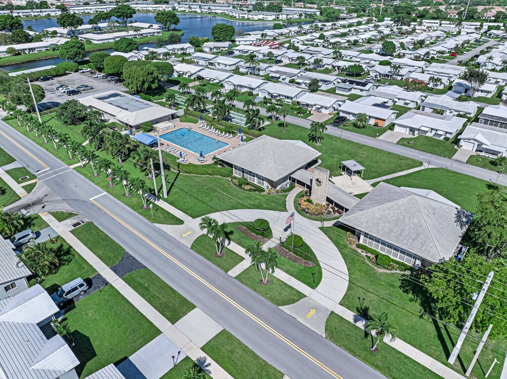 126 NW 14th Street, Boynton Beach, FL 33426 Photo