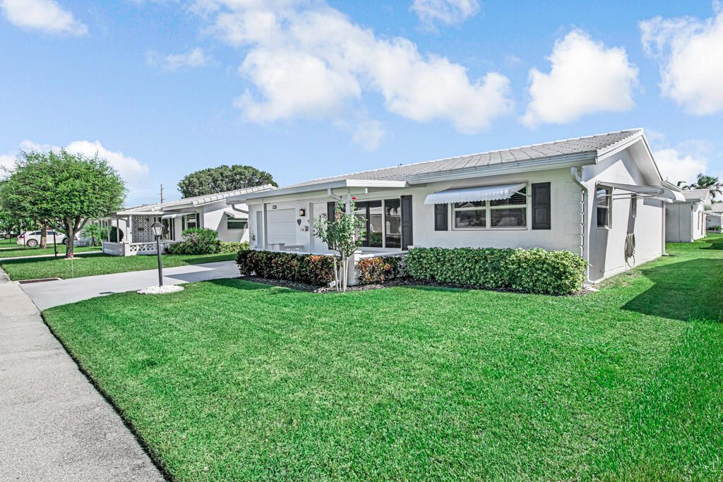 126 NW 14th Street, Boynton Beach, FL 33426 Photo