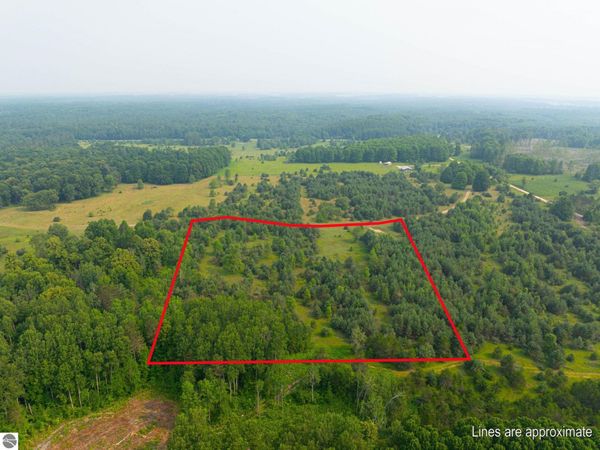 Getaway Trail, Kingsley, MI 49649