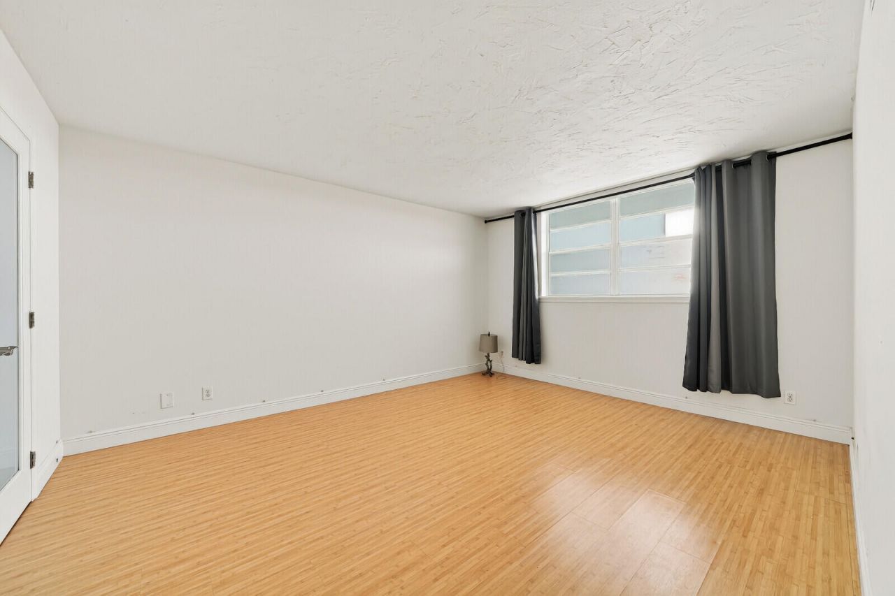 5700 NW 2nd Avenue, Unit 405, Boca Raton, FL 33487 Photo
