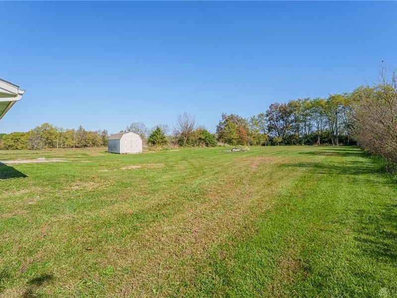 10798 Hoel Road, Camden, OH 45311 Photo 9