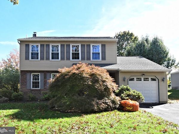 101 GLASGOW CIRCLE , LANSDALE, PA 19446
