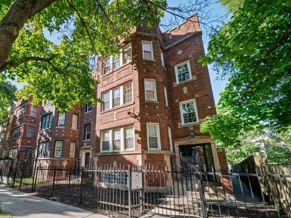 7822 S Kingston Avenue , Unit 3, Chicago, IL 60649