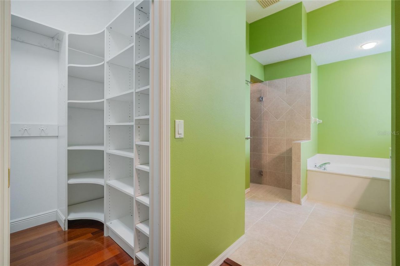 192 Tall Trees Court , Sarasota, FL 34232 Photo