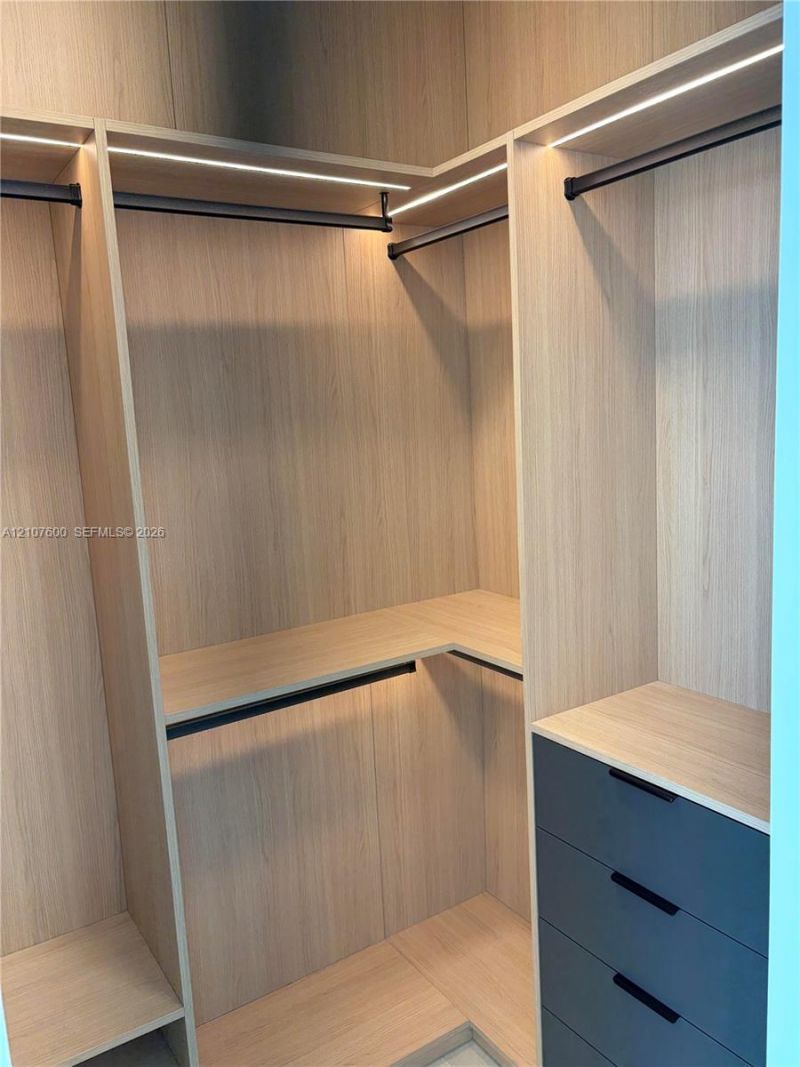 1170 E Hallandale Beach Blvd, Unit 2409, Hallandale Beach, FL 33009 Photo