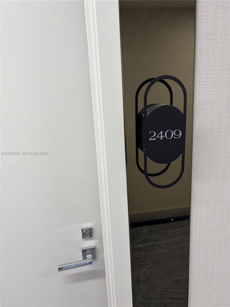 1170 E Hallandale Beach Blvd, Unit 2409, Hallandale Beach, FL 33009 Photo