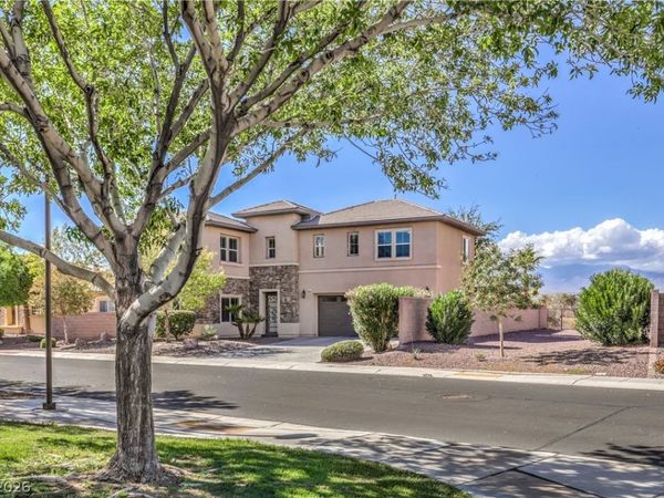 8655 KILLIANS GREENS Drive , Las Vegas, NV 89131