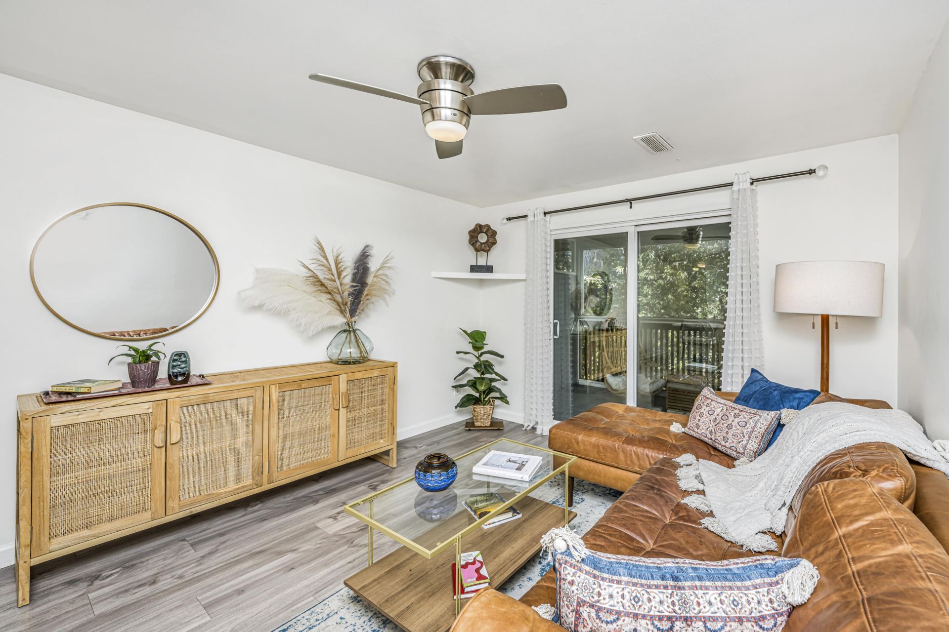 1530 Fort Johson Road Photo 9