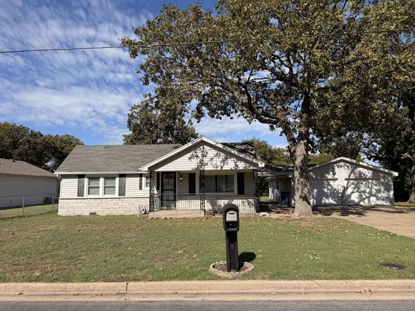 1531 South Street , Joplin, MO 64801