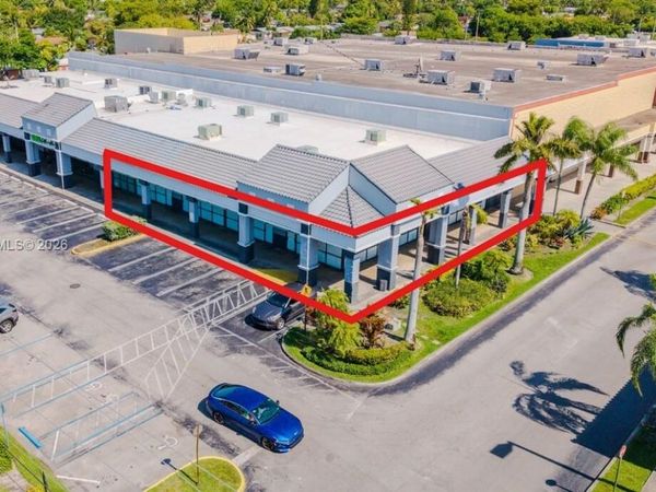 21343 NW 2nd Ave , Miami Gardens, FL 33169