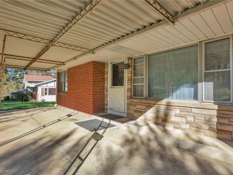 930 Friendship Drive, New Concord, OH 43762 Photo 13