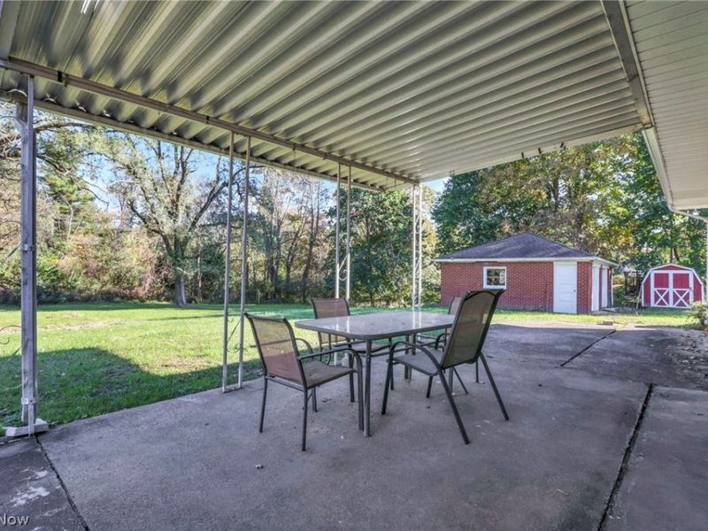930 Friendship Drive, New Concord, OH 43762 Photo 7