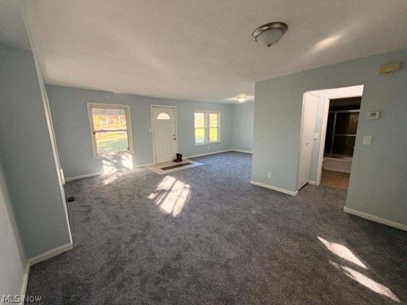 366 Columbus Street, Bedford, OH 44146 Photo 8