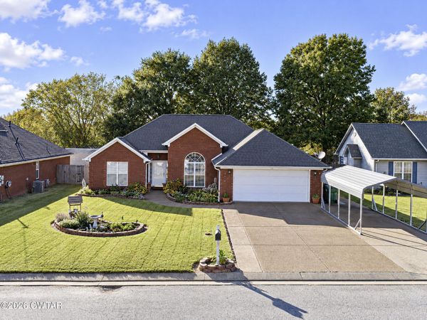 13 Fredricksburg Drive, Jackson, TN 38305