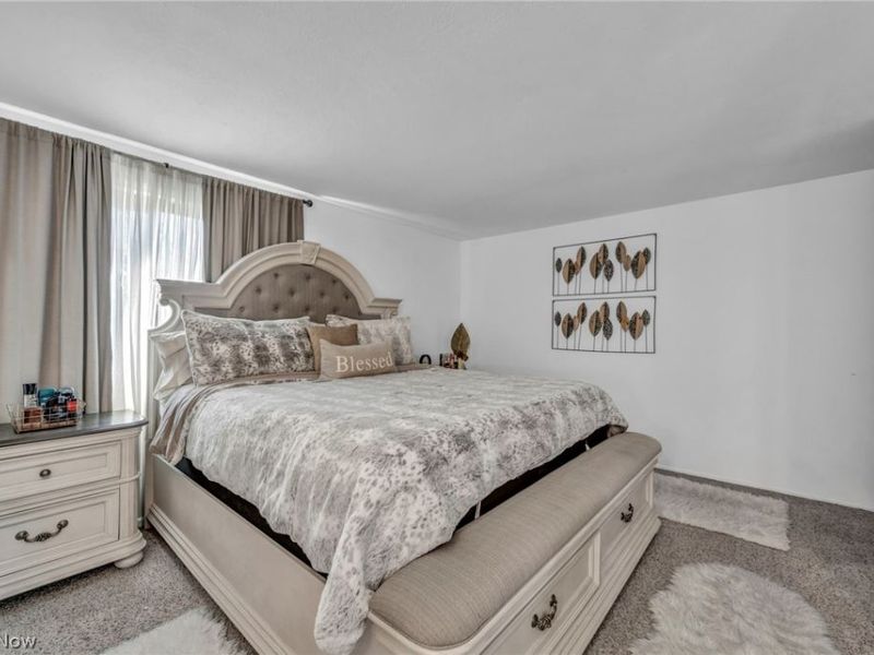11804 Harbour Light Drive, Unit 1804, North Royalton, OH 44133 Photo 25