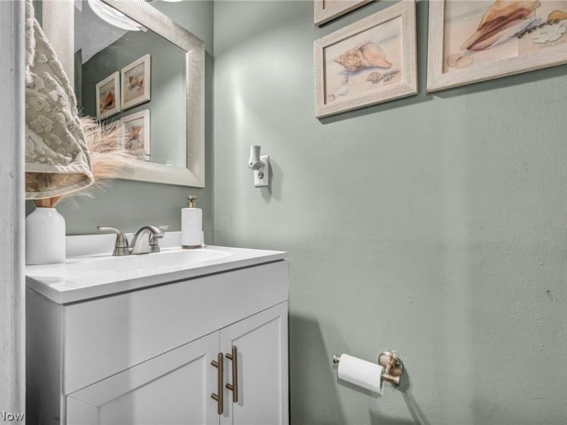 11804 Harbour Light Drive, Unit 1804, North Royalton, OH 44133 Photo 32