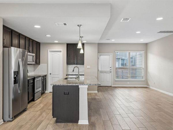 733 Coconut Grove ST, Pflugerville, TX 78660