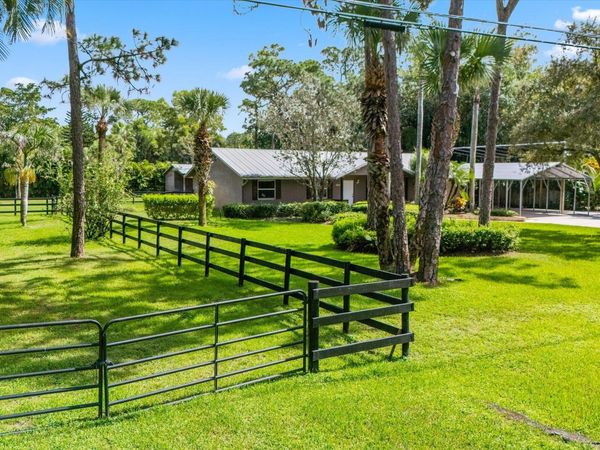4692 122ND Drive N, The Acreage, FL 33411