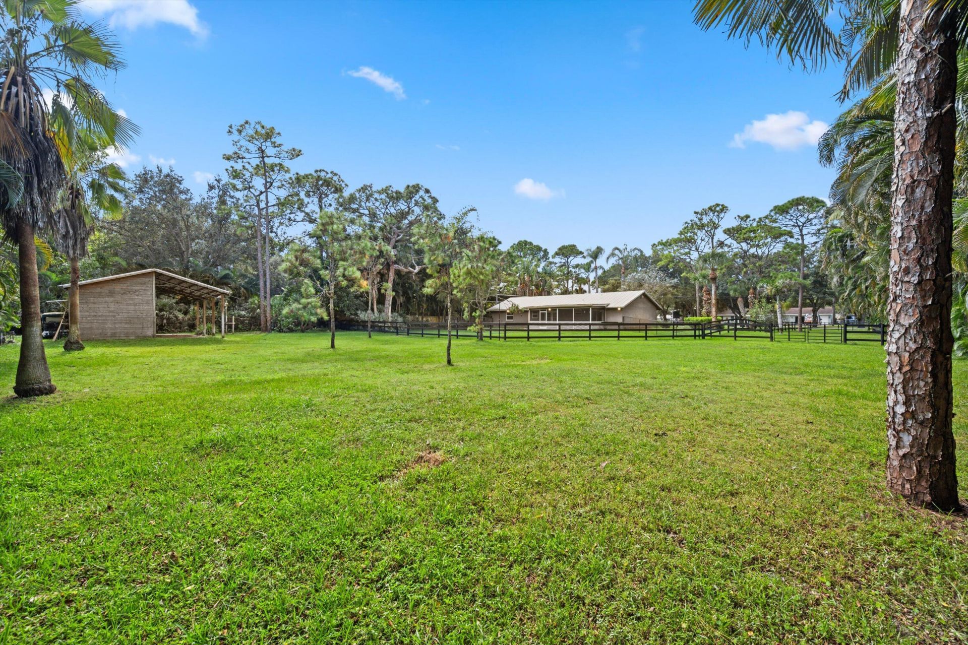 4692 122nd Drive N, The Acreage, FL 33411 Photo