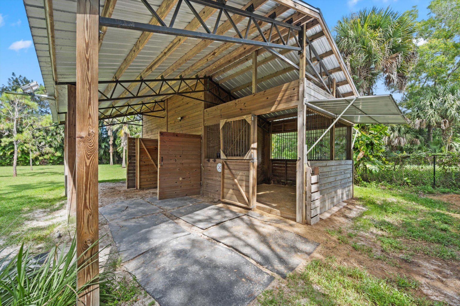 4692 122nd Drive N, The Acreage, FL 33411 Photo
