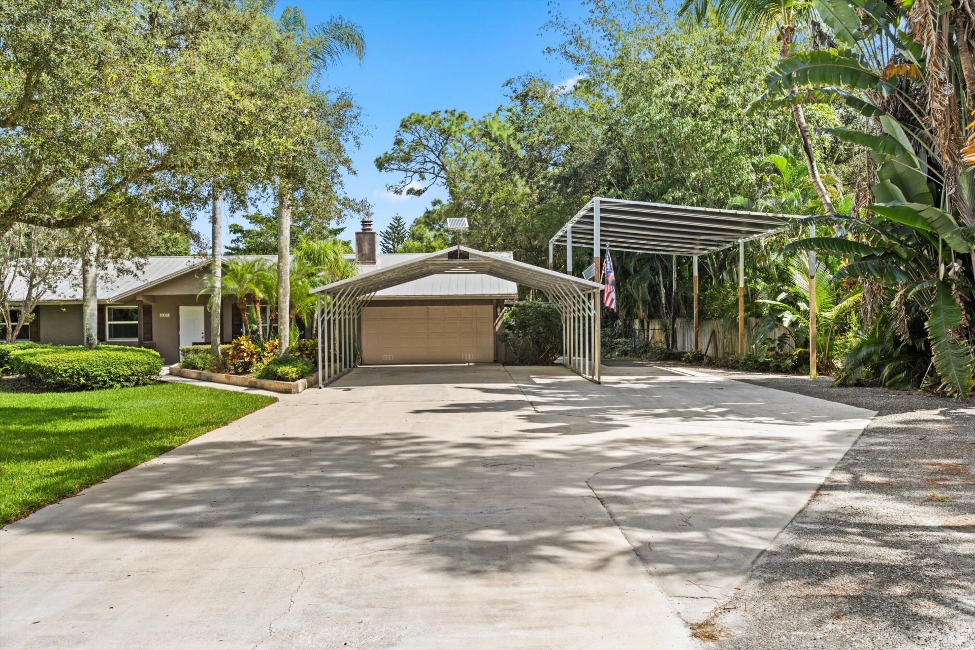 4692 122nd Drive N, The Acreage, FL 33411 Photo