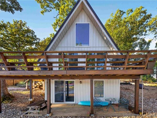 4571 Jerry Lees Way , Stover, MO 65078